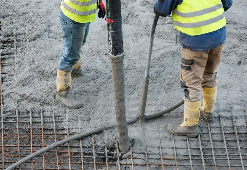 concrete vs screed