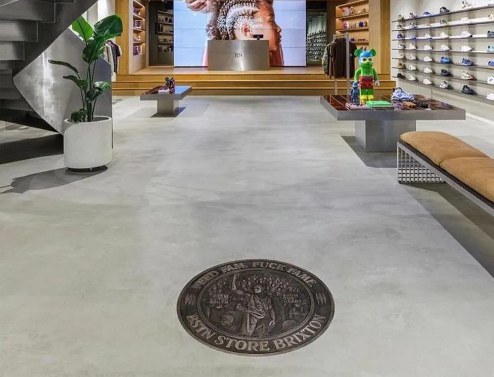 Why Microcement for Modern Commercial Spaces Is the Go-To Flooring Solution